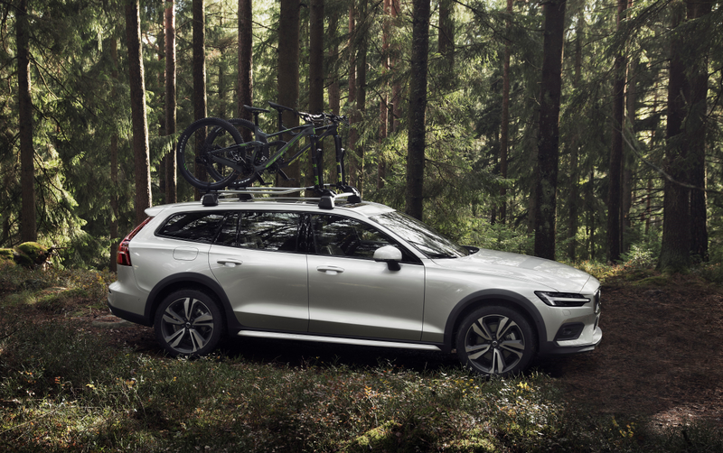 Illustration for article titled The New Volvo V60 Cross Country Is Here to Fulfill Your Off-Roading Dreams